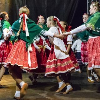 Fotogaléria Gastromenu.sk Sprievodné vystúpenie počas 1. otváracieho dňa City Park Rovinka